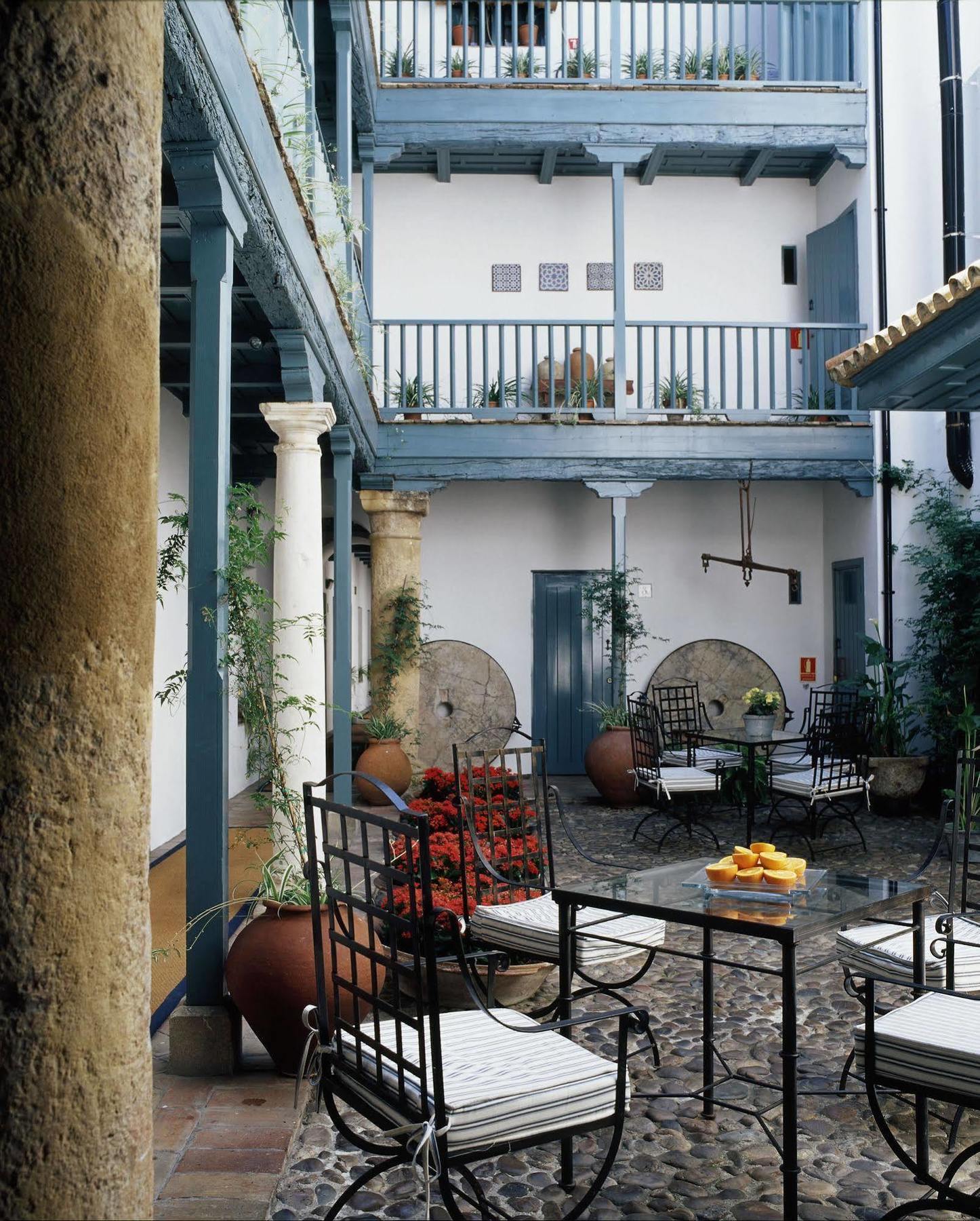 Hospes Las Casas Del Rey De Baeza, A Member Of Design Hotels Seville Exterior photo